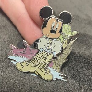Mickey Mouse Star Wars Enamel Pin